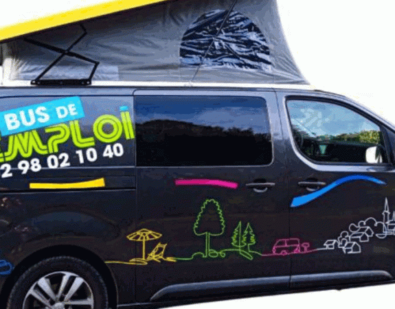 Dans le Nord-Finistère, vingt démarches de remobilisation initiées grâce au Bus de l’emploi