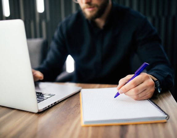 Démission pour projet professionnel. Le contenu du document type attestant du projet