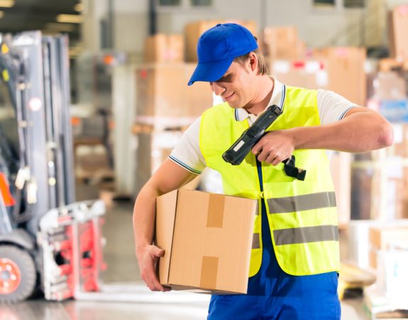 Logistique. A Auray, se former au métier d’agent polyvalent et conclure un CDI-I avec Randstad